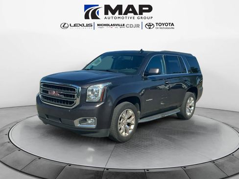 Used 2017 GMC Yukon SLT w/ HD Trailering Package AWD/4WD image 1