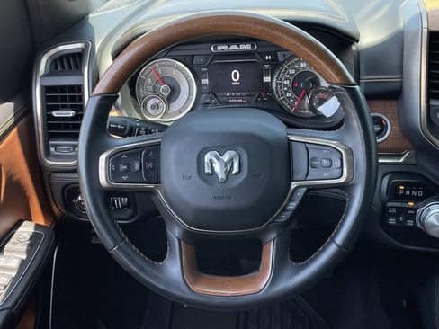 Used 2022 RAM 1500 Limited w/ Body Color Bumper Group AWD/4WD image 13
