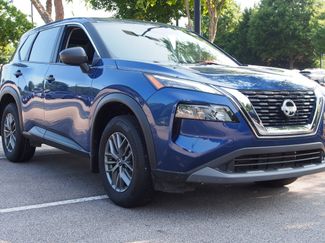 Used 2023 Nissan Rogue S image 1