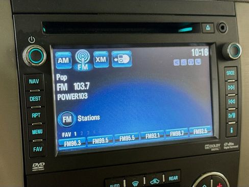 Used 2014 GMC Yukon XL SLT RWD image 13