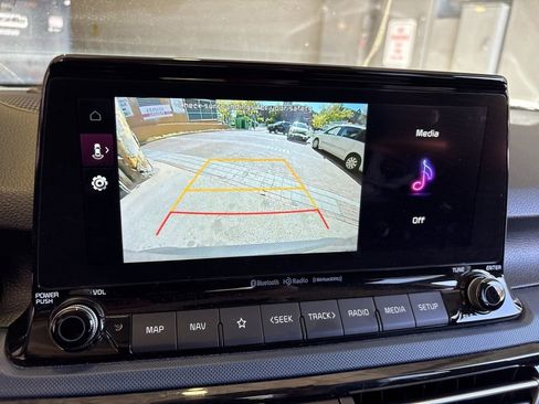 Certified 2023 Kia Seltos S w/ Navigation Package AWD/4WD image 17