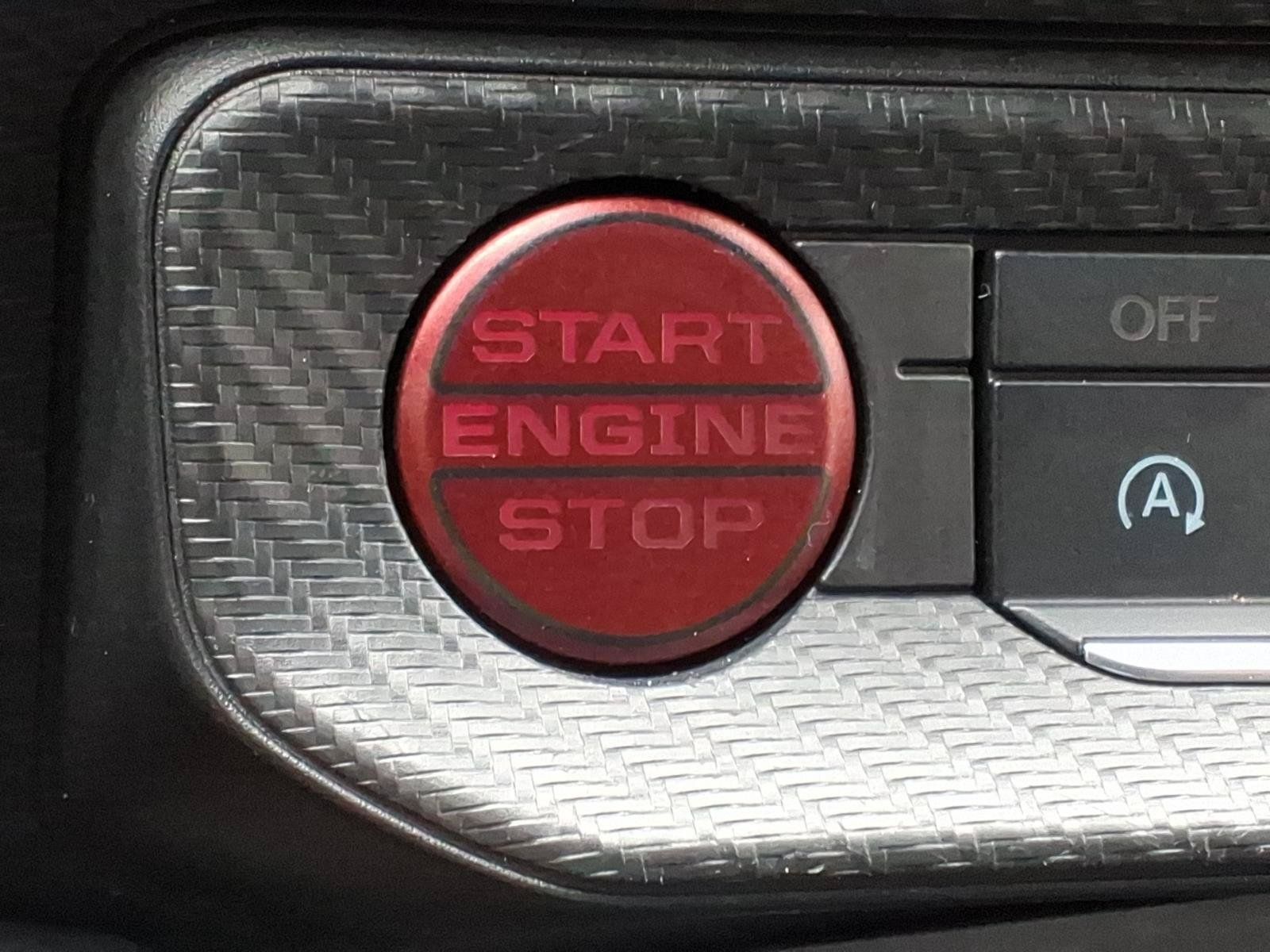 Used 2025 Ford Mustang Premium RWD image 17