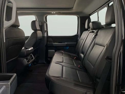 Used 2023 Ford F150 Lariat AWD/4WD image 18