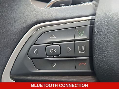 New 2026 Jeep Grand Cherokee Altitude AWD/4WD image 26