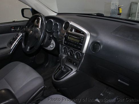 Used 2005 Toyota Matrix image 26
