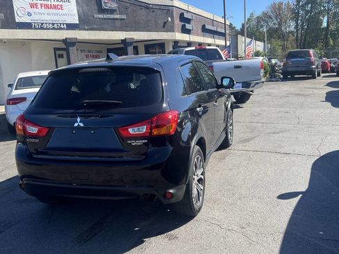 Used 2017 Mitsubishi Outlander Sport ES image 8