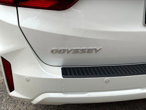 Used 2026 Honda Odyssey Elite image 24