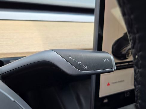 Used 2022 Tesla Model 3 RWD image 21