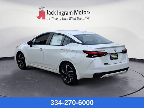 New 2025 Nissan Versa SR w/ Trunk Package image 3