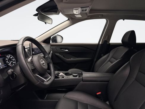 Used 2023 Nissan Rogue SV w/ SV Premium Package AWD/4WD image 9