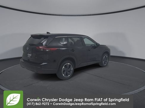 Used 2024 Nissan Rogue SV FWD image 15