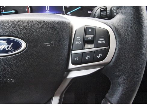 Used 2023 Ford Explorer XLT RWD image 20