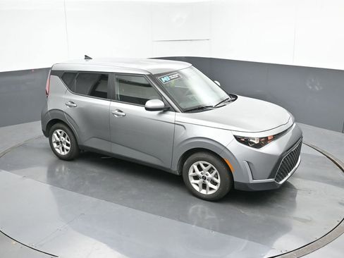 Used 2025 Kia Soul LX w/ LX Technology Package image 49