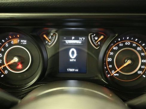 Used 2024 Jeep Wrangler Unlimited Sport AWD/4WD image 28
