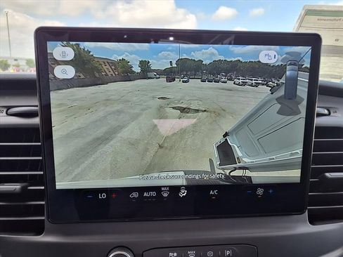 New 2026 Ford Transit 250 148 Medium Roof RWD image 9