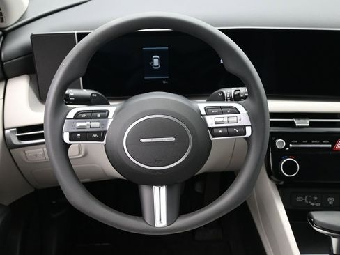 New 2026 Hyundai Tucson SEL image 19