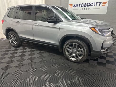 Used 2023 Honda Passport EX-L image 2