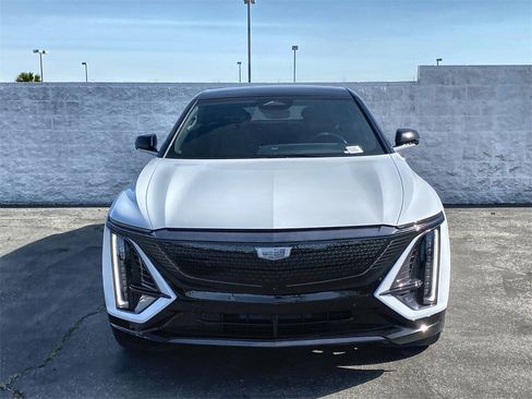 Certified 2026 Cadillac Lyriq Premium Sport image 37