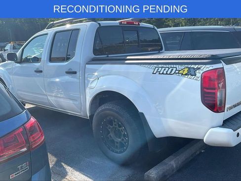 Used 2020 Nissan Frontier PRO-4X w/ Pro-4x Utility Package AWD/4WD image 3