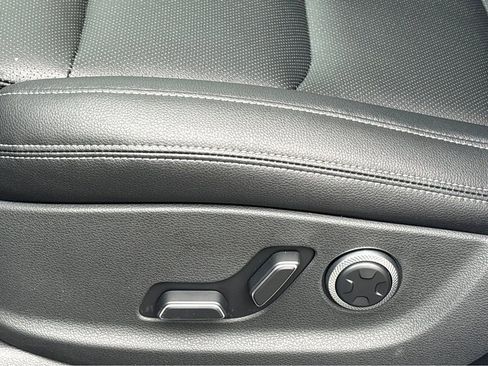 New 2026 Genesis GV70 2.5T AWD/4WD image 27