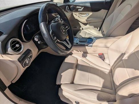 Used 2022 Mercedes-Benz GLC 300 image 10