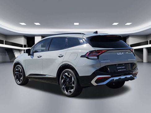 Certified 2024 Kia Sportage SX image 4