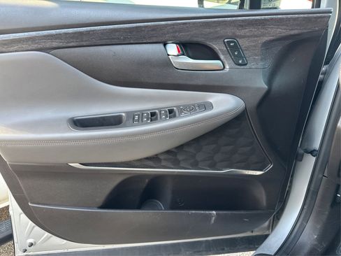 Used 2019 Hyundai Santa Fe AWD image 25