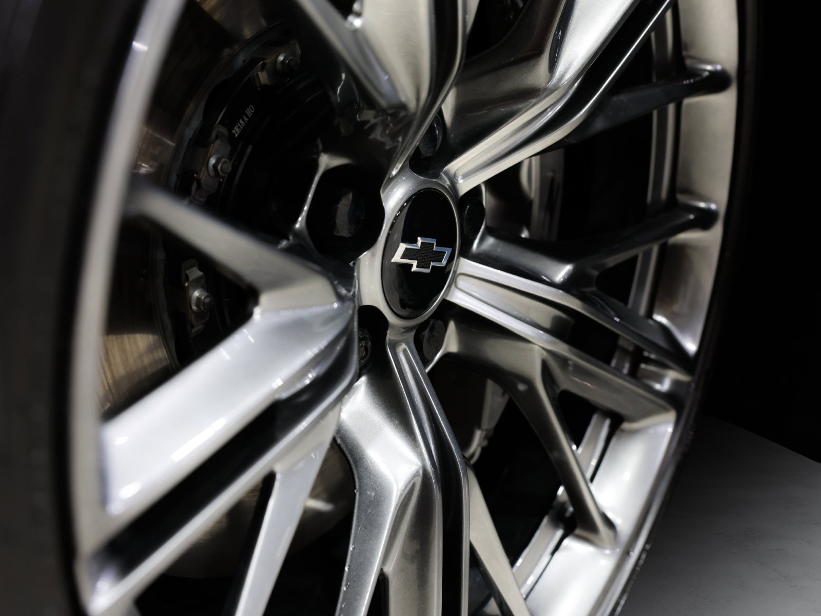 Used 2022 Chevrolet Camaro ZL1 RWD image 24