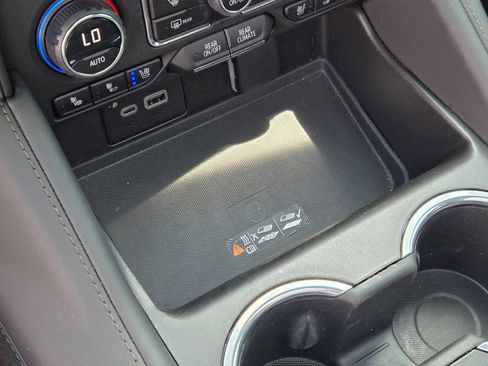 Used 2023 Chevrolet Tahoe High Country image 33