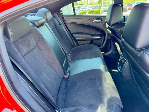 Used 2023 Dodge Charger R/T w/ Plus Group RWD image 9