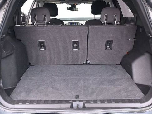 Used 2020 Chevrolet Equinox LS image 16