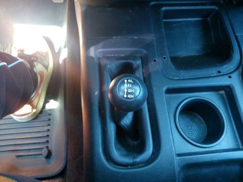 Used 2014 RAM 3500 Tradesman w/ Chrome Appearance Group image 10