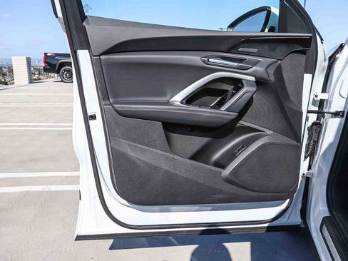 Used 2025 Audi Q5 Premium Plus w/ Premium Plus image 28