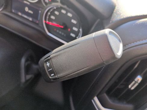 Used 2021 Chevrolet Silverado 1500 LT Trail Boss w/ Convenience Package II image 17