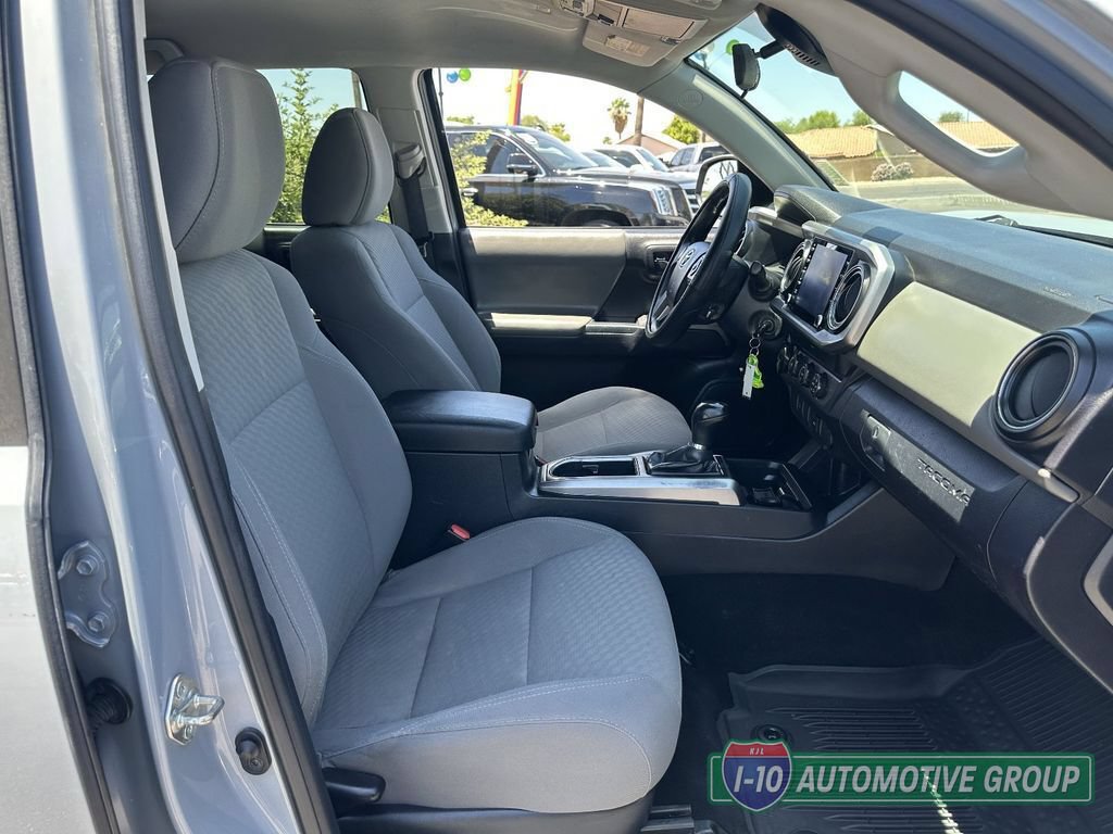 Used 2021 Toyota Tacoma SR5 RWD image 11