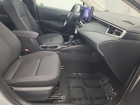 Used 2025 Toyota Corolla LE image 15
