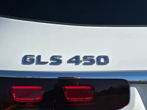 New 2026 Mercedes-Benz GLS 450 4MATIC image 28