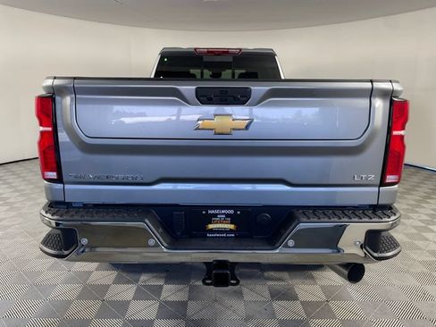 New 2026 Chevrolet Silverado 3500 LTZ w/ LTZ Premium Package AWD/4WD image 23