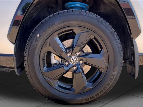 Used 2020 Toyota RAV4 XSE AWD/4WD image 11