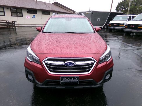 Used 2019 Subaru Outback 2.5i Limited w/ Popular Package #2 AWD/4WD image 8