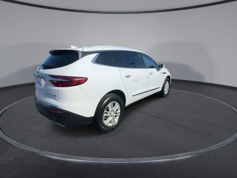 Used 2018 Buick Enclave Essence image 15