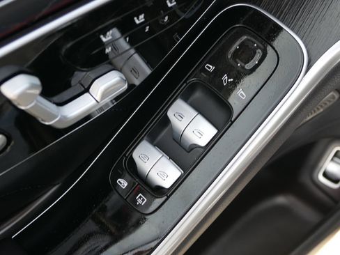 Used 2022 Mercedes-Benz S 580 4MATIC Sedan image 16
