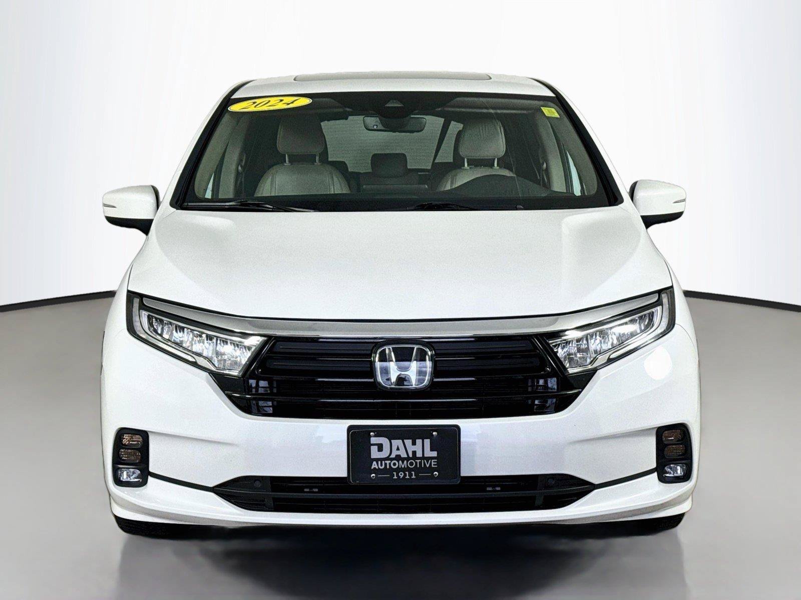 Certified 2024 Honda Odyssey EX-L image 3