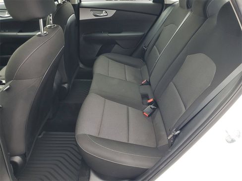 Used 2023 Kia Forte LXS image 21