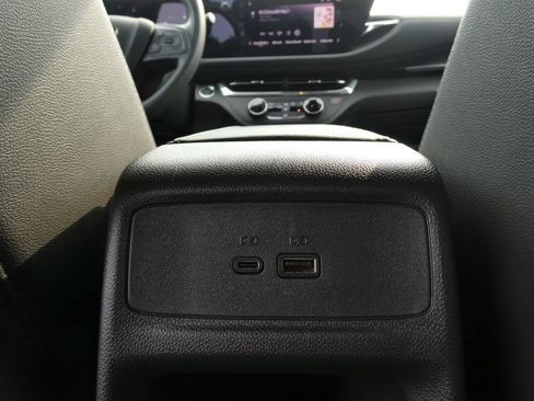 Certified 2026 Buick Envista Preferred FWD image 21