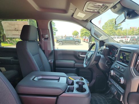 New 2026 GMC Sierra 3500 Pro AWD/4WD image 8