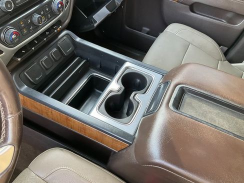 Used 2015 GMC Sierra 1500 SLT w/ SLT Crew Cab Value Package image 14