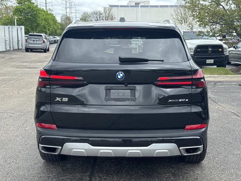 Certified 2024 BMW X5 xDrive50e w/ Premium Package AWD/4WD image 6