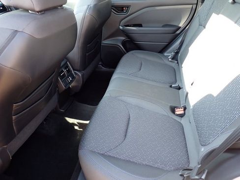 Used 2026 Subaru Forester Premium AWD/4WD image 9