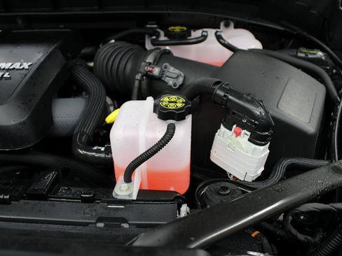 Used 2025 GMC Sierra 1500 Denali Ultimate image 31